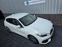 BMW 1-Serie 118i High Executive / Camera / stuur en stoel verw. / Carplay