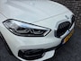 BMW 1-Serie 118i High Executive / Camera / stuur en stoel verw. / Carplay