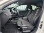 BMW 1-Serie 118i High Executive / Camera / stuur en stoel verw. / Carplay