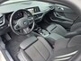 BMW 1-Serie 118i High Executive / Camera / stuur en stoel verw. / Carplay