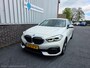 BMW 1-Serie 118i High Executive / Camera / stuur en stoel verw. / Carplay