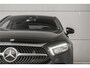 Mercedes-Benz A-klasse 180 Business Solution AMG Camera CarPlay Black Pack 18"