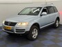 Volkswagen Touareg 3.2 V6 / WINTERSET / NETTE AUTO / NAP / RIJDT SCHAKELT GOED