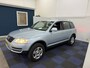 Volkswagen Touareg 3.2 V6 / WINTERSET / NETTE AUTO / NAP / RIJDT SCHAKELT GOED