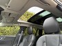 Volvo V60 T8 Plug-in hybrid AWD Ultra Dark | B&W Audio | 360 Camera | Massagestoelen | Beschikbaar per 11-06-2026 | Rijdende demo