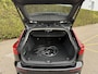 Volvo V60 T8 Plug-in hybrid AWD Ultra Dark | B&W Audio | 360 Camera | Massagestoelen | Beschikbaar per 11-06-2026 | Rijdende demo