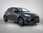 Toyota Yaris 1.5 Hybrid 130 GR SPORT + Limited | Dodehoek detectie | Stoel+stuurverwarming | Parkeersensoren voor+achter | Draadloze telefoonlader | Apple CarPlay/Android auto | Cruise Control Adaptive | Achteruitrijcamera |