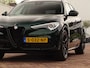 Alfa Romeo Stelvio 2.2d Customized Verde Visconti | Carplay | 20 inch | Leer | ETC.
