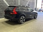 Volvo XC60 T6 Plug-in hybrid Ultra Black Edition | Luchtvering | Bowers&Wilkins | Massage+Ventilatie | Gelamineerd Glas | 22 Inch