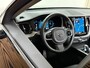 Volvo XC60 2.0 T6 Plug-in hybrid AWD Plus Dark | Pano | Winterpakket | Trekhaak elektr.| 360 camera | 20Inch | BOMVOL