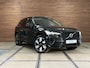 Volvo XC60 2.0 T6 Plug-in hybrid AWD Plus Dark | Pano | Winterpakket | Trekhaak elektr.| 360 camera | 20Inch | BOMVOL