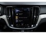 Volvo V60 2.0 T8 AWD R-Design, 390 PK, Pano, ACC, LED, Sportstoelen!