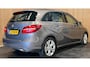 Mercedes-Benz B-klasse 180 Ambition|AUTOMAAT|AFNB.TREKHAAK|HALF LEDER|NAVIGATIE|CRUISE CONTROL|NETTE AUTO|NAP|ORG. NL-AUTO|MARGE|