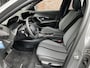 Peugeot e-2008 Allure Pack EV 3-FASEN 50kWh 136pk | SCHUIF/KANTELDAK | 360° CAMERA | STOELVERW. | ALL SEASON | CRUISE | DAB+ | NAVI |