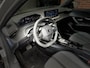 Peugeot e-2008 Allure Pack EV 3-FASEN 50kWh 136pk | SCHUIF/KANTELDAK | 360° CAMERA | STOELVERW. | ALL SEASON | CRUISE | DAB+ | NAVI |