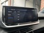 Peugeot e-2008 Allure Pack EV 3-FASEN 50kWh 136pk | SCHUIF/KANTELDAK | 360° CAMERA | STOELVERW. | ALL SEASON | CRUISE | DAB+ | NAVI |