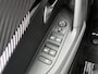 Peugeot e-2008 Allure Pack EV 3-FASEN 50kWh 136pk | SCHUIF/KANTELDAK | 360° CAMERA | STOELVERW. | ALL SEASON | CRUISE | DAB+ | NAVI |