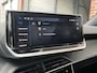 Peugeot e-2008 Allure Pack EV 3-FASEN 50kWh 136pk | SCHUIF/KANTELDAK | 360° CAMERA | STOELVERW. | ALL SEASON | CRUISE | DAB+ | NAVI |