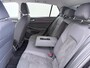 Volkswagen Golf 1.4 eHybrid Style | Carplay | Stoelverwarming | ACC | Elek Verstelbare Stoel |