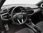 Audi Q3 45 TFSi e 245 Pk Automaat S-Line | Trekhaak | Panorama dak | Stoelverwarming | Adaptive Cruise | Stoelverwarming | Camera | CarPlay | 19 Inch Navigatie | 54.289 Km !!