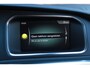 Volvo V40 Cross Country T3 Polar+ Luxury | Trekhaak | Panoramadak | Cruise Control | Navigatie | Bluetooth Telefonie & Multimedia | Verwarmbare Voorstoelen | Harman Kardon | Extra Getint Glas