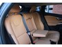 Volvo V40 Cross Country T3 Polar+ Luxury | Trekhaak | Panoramadak | Cruise Control | Navigatie | Bluetooth Telefonie & Multimedia | Verwarmbare Voorstoelen | Harman Kardon | Extra Getint Glas