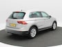 Volkswagen Tiguan 1.4 TSi 125 Pk Connected Series | Cruise Control | Navigatie | Climatronic | Parkeersensoren | 17 Inch | 158.663 Km !!