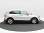 Volkswagen Tiguan 1.4 TSi 125 Pk Connected Series | Cruise Control | Navigatie | Climatronic | Parkeersensoren | 17 Inch | 158.663 Km !!