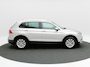 Volkswagen Tiguan 1.4 TSi 125 Pk Connected Series | Cruise Control | Navigatie | Climatronic | Parkeersensoren | 17 Inch | 158.663 Km !!
