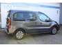 Peugeot Partner Tepee 1.2 PureTech Active | Parkeersensoren V/A | Achteruitrijcamera | Cruise controle | Radio | Elektrische ramen V | Trekhaak | Airco | Navigatie |