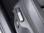 Volkswagen T-Roc 1.0 TSI R-Line | Camera | Stoelverwarming | Carplay | 17" |