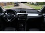 BMW X1 SDrive18i High Executive | PANO | NAVI | CLIMA | CRUISE | LEDER | TREKHAAK | ZEER MOOIE GOED ONDERHOUDEN AUTO |