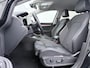 Volkswagen Golf Variant 1.5 TSI Life Business | ACC | Stoelverwarming | Navigatie | Carplay |