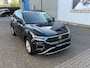 Volkswagen T-Roc 1.5 TSI Life 150 Pk | Navi-Carplay | Clima | Camera | Cruise | 16".