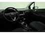 Opel Crossland X 1.2 Turbo 120 Jaar Edition | Navigatie | Trekhaak | Weinig kilometers | Hoge instap | Extra getint glas | Zwart dak | Lichtmetalen velgen | Parkeersensoren