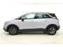 Opel Crossland X 1.2 Turbo 120 Jaar Edition | Navigatie | Trekhaak | Weinig kilometers | Hoge instap | Extra getint glas | Zwart dak | Lichtmetalen velgen | Parkeersensoren