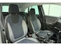 Opel Crossland X 1.2 Turbo 120 Jaar Edition | Navigatie | Trekhaak | Weinig kilometers | Hoge instap | Extra getint glas | Zwart dak | Lichtmetalen velgen | Parkeersensoren