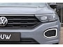 Volkswagen T-Roc Cabrio 1.5 TSI 150pk DSG R-Line | Trekhaak | Navigatie | Leder | Camera | Adaptive Cruise