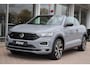 Volkswagen T-Roc Cabrio 1.5 TSI 150pk DSG R-Line | Trekhaak | Navigatie | Leder | Camera | Adaptive Cruise