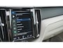 Volvo XC60 2.0 T6 340pk Recharge AWD Inscription Bowers & Wilkins BLIS Stoelventilatie Stuurwiel V.W. Trekhaak 20inch LM *Complete XC60*