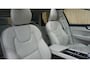 Volvo XC60 2.0 T6 340pk Recharge AWD Inscription Bowers & Wilkins BLIS Stoelventilatie Stuurwiel V.W. Trekhaak 20inch LM *Complete XC60*