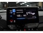 Volkswagen ID.3 Life 58 kWh 204 PK, Stoelverwarming, Stuurverwarming, Adap. Cruise Control