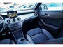 Mercedes-Benz GLA 250 Business | Panorama | Camera | Sportstoelen