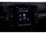 Volvo EC40 Single Motor Extended Range Ultra | Black Edition | Europa | 82 kWh | Adaptive Cruise Control | BLIS | Panoramadak | Harman / Kardon | Nubuck | 360 Camera | 20" | Memory | Elektrische Stoelen | Stoelverwarming voor & achter | Stuuverwarming |