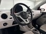 Volkswagen Up! 1.0 BMT Cross up! Automaat | Beats Audio | Cruise Control | 16'' L.M. Velgen