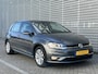 Volkswagen Golf 1.0 TSI Comfortline / Achteruitrijcamera / Stoelverwarming / 16" LMV / App-Connect / Navigatie / Parkeersensoren V+A