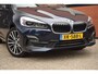 BMW 2-Serie Active Tourer 218i Sportline Trekhaak/Shadowline/18 Inch/Camera/Stoelverwarmin