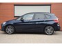 BMW 2-Serie Active Tourer 218i Sportline Trekhaak/Shadowline/18 Inch/Camera/Stoelverwarmin