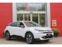 Citroën C4 C4 1.2 HYbrid 145PK MAX | HEAD UP DISPLAY | CAMERA VOOR + ACHTER | NAVIGATIE | DRAADLOZE TELEFOONLADER | FULL LED KOPLAMPEN | DRAADLOZE APPLE CARPLAY/ANDROID AUTO | 18" LICHTMETALEN VELGEN | ADAPTIVE CRUISE CONTROL | CLIMATE CONTROL | LEDEREN BEKLEDING | DAB+ RADIO | KEYLESS ENTRY/START |