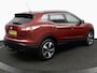 Nissan Qashqai 1.2 Tekna rood, automaat, trekhaak